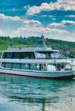 Die MS Sorpesee legt an der Anlegestelle Langscheid, nahe des Sorpedammes, ab und macht sich auf den Weg nach Amecke - Foto tfw
