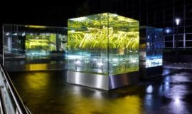 Lichtkunstwerk strahlt für Münster