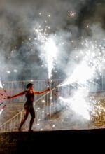 "Phänomenta in Flammen" heißt es am 26. November 2021 in Lüdenscheid. Vier Feuershows werden geboten, unter anderem vom „Clowns & Company e.V.“ - Foto Frank Kaiser