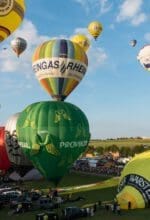 Die 30. Warsteiner Montgolfiade wurde abgesagt. Der Grund ist die Energiekrise. Es werde für die Ballons zu viel Propan-Gas verbraucht.