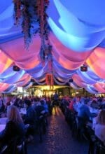 Bei Lippstadt Culinaire vom 1. bis 3. September können bBesucher auf dem Rathausplatz Schlemmen und Musik genießen. Foto - Kultur Werbung Lippstadt