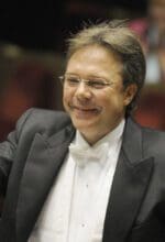 Professor Thomas Clamor, künstlerischer Leiter des Sauerland Herbst, kann sich seit über zwei Jahrzehnten über großen Zuspruch freuen. Alles was Rang und Namen hat, hat in den vergangenen 23 Jahren schon beim Sauerland Herbst gespielt. - Foto privat