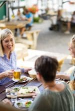 Auch das ist südwestfälische Lebensqualität: Brotzeit Xavers Ranch - Foto Sauerland-Tourismus e.V/ sabrinity.com
