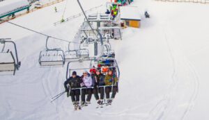 Einen neuen Vierer-Sessellift bekommt im Dezember die Skiregion rund um Winterberg. In Skikarussell Altastenberg werden vier Mio. Euro investiert - Foto Wintersport-Arena Sauerland/Siegerland-Wittgenstein e.V