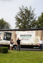 Dies war der erste Südwestfalen-Lkw aus dem Kreis Soest: Ein Gemeinschaftsprodukt der Stadt Warstein, Heimes Media, der Warsteiner Brauerei und der Südwestfalen Agentur GmbH. Nun sollen sieben weitere folgen - Foto Patrick Bonzel / Südwestfalen Agentur GmbH