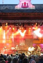 Das Lippstädter Altstadtfest ist ein Fest für alle Sinne mit Livemusik, Kleinkunst, Streetfood und buntem Rahmenprogramm vom 30. Mai bis 2. Juni. Foto KWL