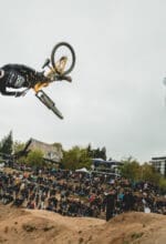 Spektakuläre Sprünge zeichnen den Slopestyle-Contest beim iXS Dirt Masters-Festival an der Kappe im "The Mother"-Bikepark in Winterberg aus. © Florian Meinhardt
