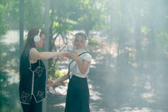 Zum Auftakt des Arnsberger Sommers feiert am Lichthaus im Klosterhof Wedinghausen die Performance und Ausstellung „River Biographies“ Premiere - Foto - Lundahl & Seitl