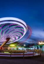 Fahrgeschäfte und weiteres Kirmesangebot erwartet die Gäste bei der 193. neuzeitlichen Winterberger Kirmes vom 16. bis 19. August 2024 - Foto Stefan Schmitt
