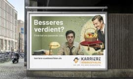 Karriere Südwestfalen startet „Besseres verdient?“ Karriere Südwestfalen ist mit der Neujahrskampagne „Besseres verdient?“ ins Jahr gestartet. Die Kampagne greift die erhöhte Wechselbereitschaft zum Jahresbeginn auf und setzt erstmals umfassend auf generative KI-Tools