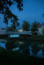 Auf der Lichtpromenade in Lippstadt entstand 2013 ein einzigartiger Lichtkunstweg. Die Lichtpromenade ist Teil des überregionalen Kulturprojekts „Hellweg – ein Lichtweg“ - Foto Pressestelle Stadt Lippstadt
