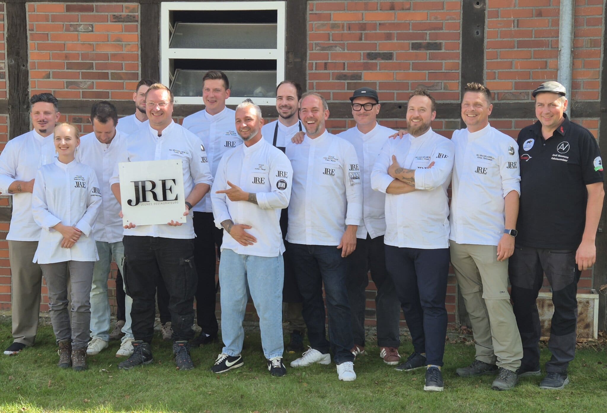 JRE-Genusslabor: Feuer, Rauch und viel Schwein