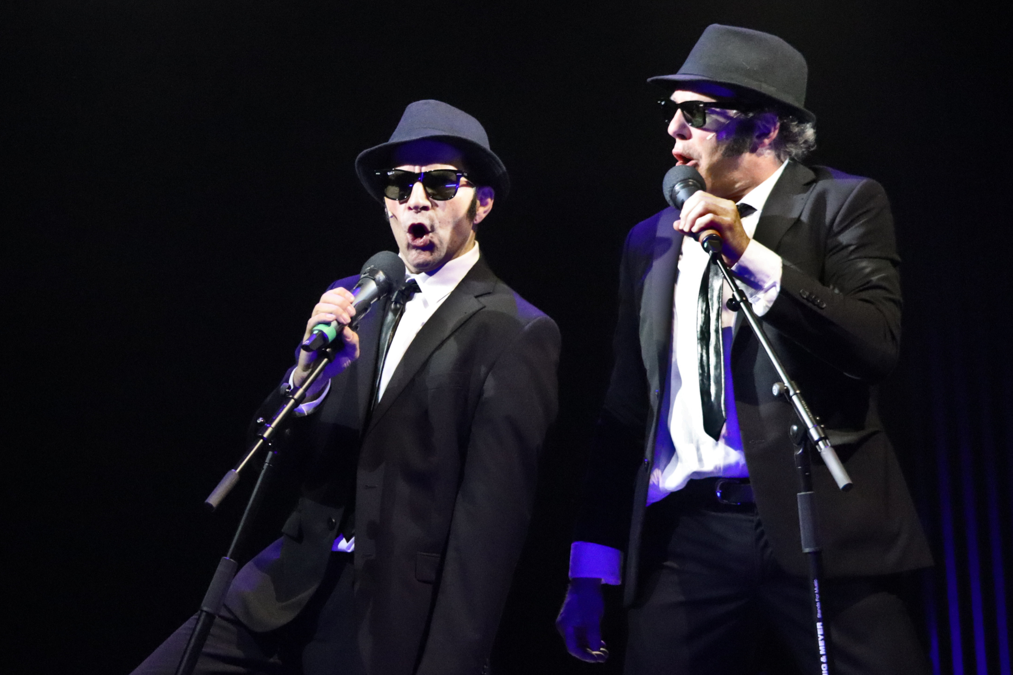"Blues Brothers" stürmen die WBT-Bühne